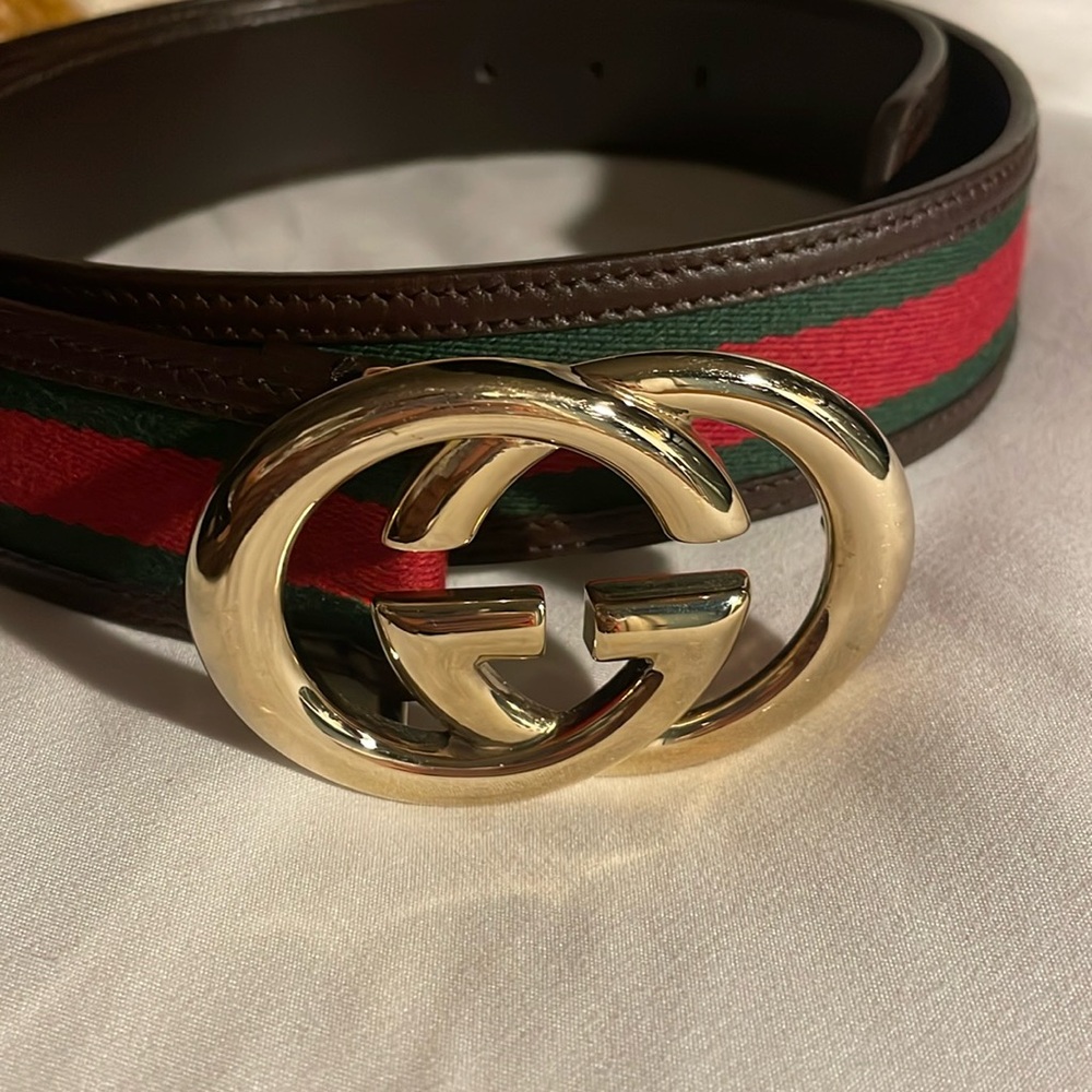Classic Gucci belt